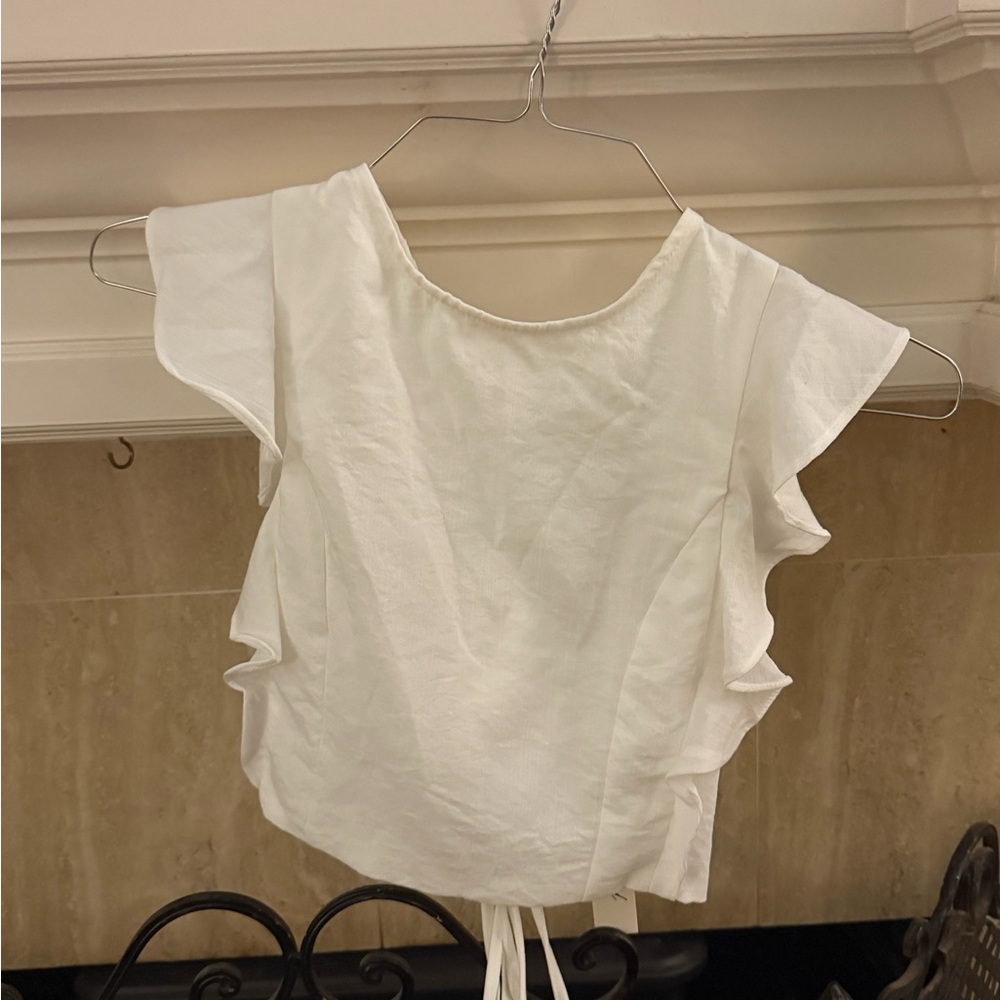 Mustard seed White Ruffle Sleeve Top NWT size M